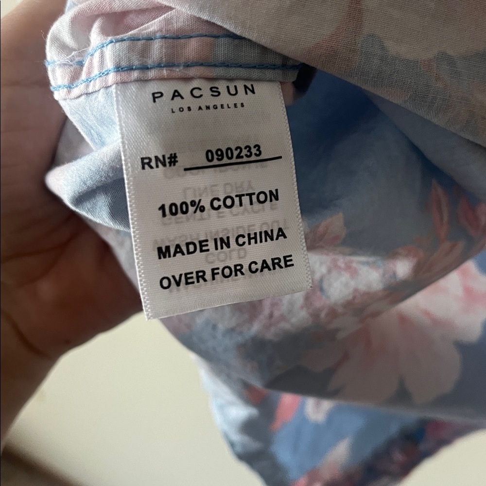 PacSun Blue and Pink Floral Men's Shirt - Picture 5 of 8